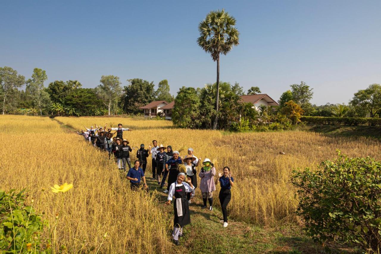 Pimali Resort & Training Centre Nong Khai Bagian luar foto